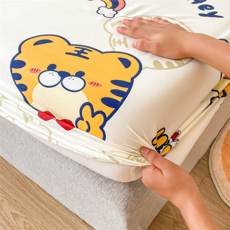 قطعة واحدة من ملاءة النمر الكر - مراجعة Fitted Bed Sheets Deep Pocket وسعره
