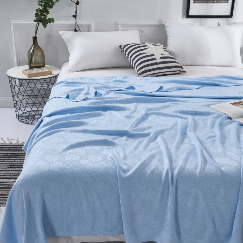 بطانية تبريد صيفية من ألياف ال - مراجعة Cooling Blanket Hot Sleepers وسعره