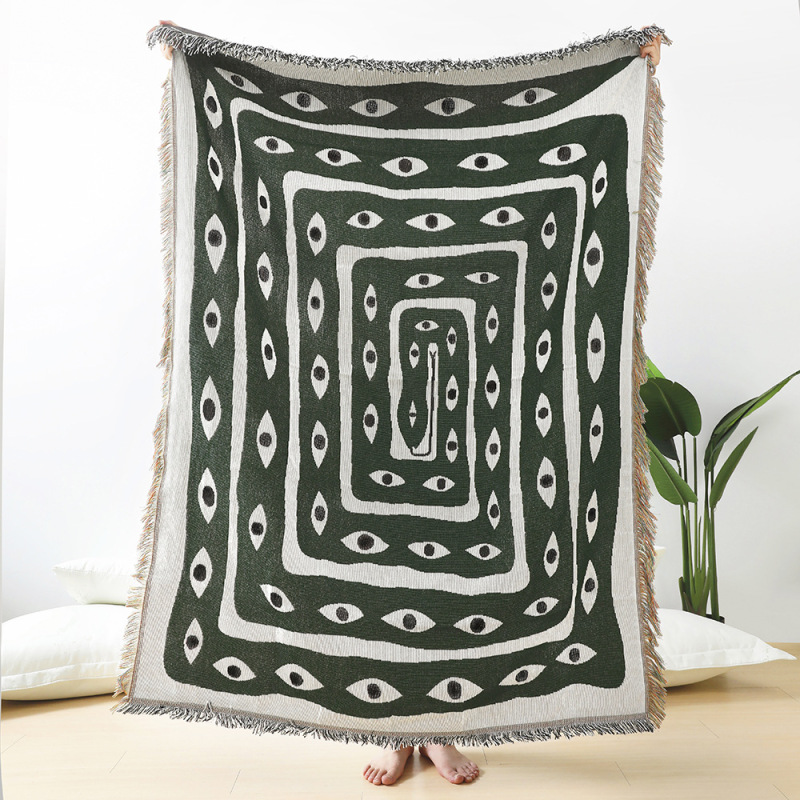 بطانية جاكار خضراء وبيضاء بنمط - مراجعة Boho Throw Blanket Fringe وسعره