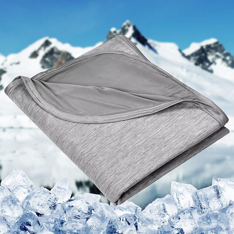 بطانية صيفية مبردة للنوم في ال - مراجعة Cooling Blanket Hot Sleepers وسعره